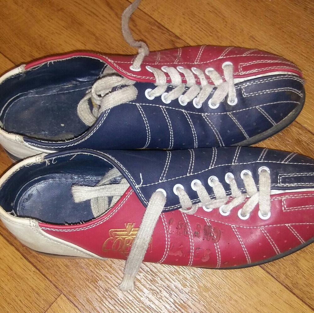Bowling shoes